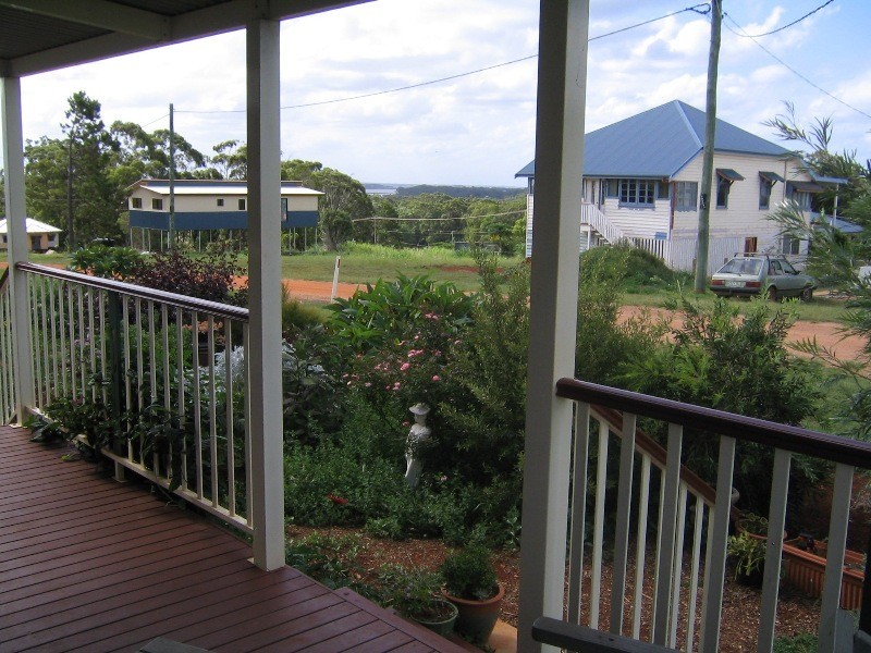 18 Highland Street, Russell Island QLD 4184