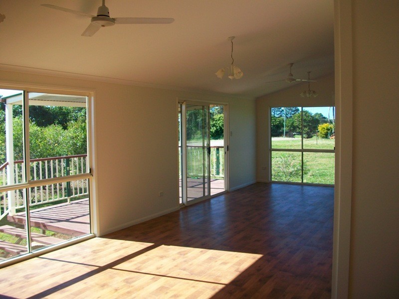 18 Highland Street, Russell Island QLD 4184