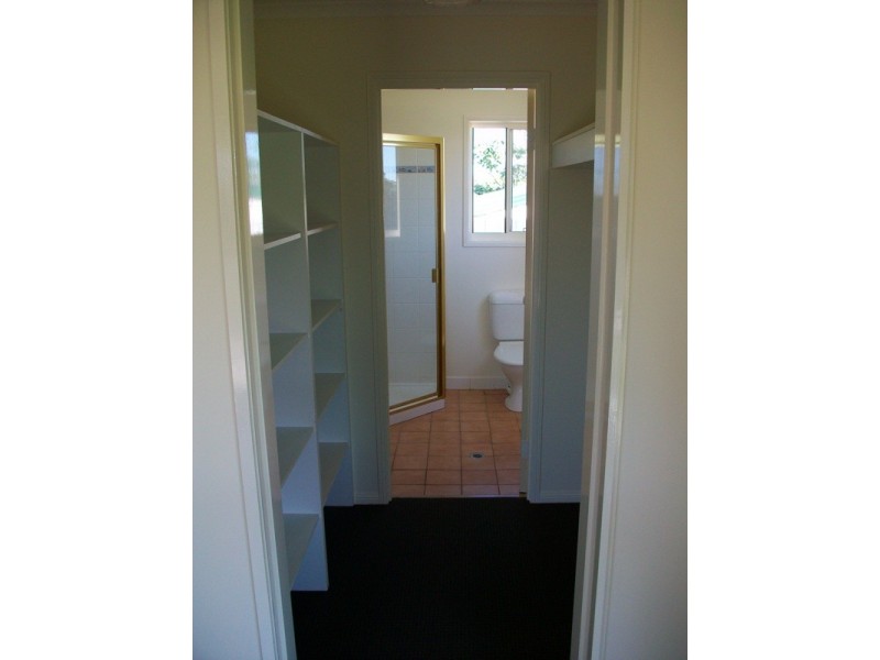 18 Highland Street, Russell Island QLD 4184