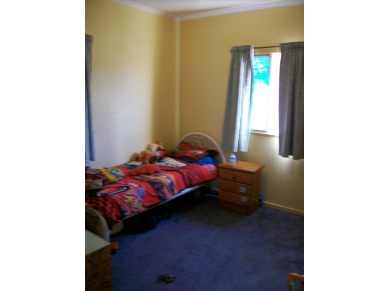 95 High Street, Russell Island QLD 4184