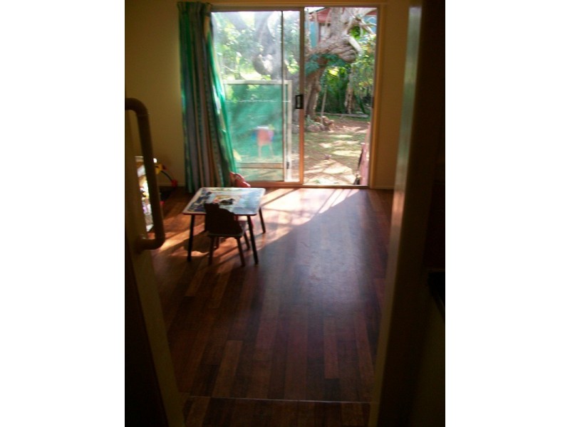 95 High Street, Russell Island QLD 4184