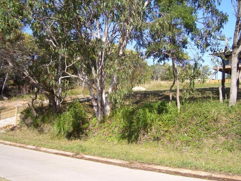 72 Wahine Dr, Russell Island QLD 4184