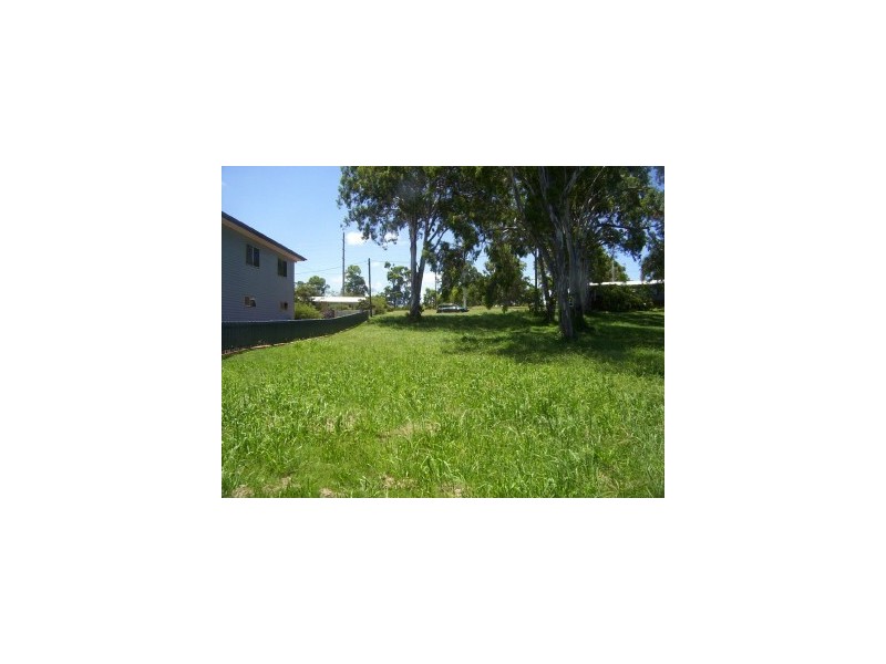 32 Emerson Street, Russell Island QLD 4184
