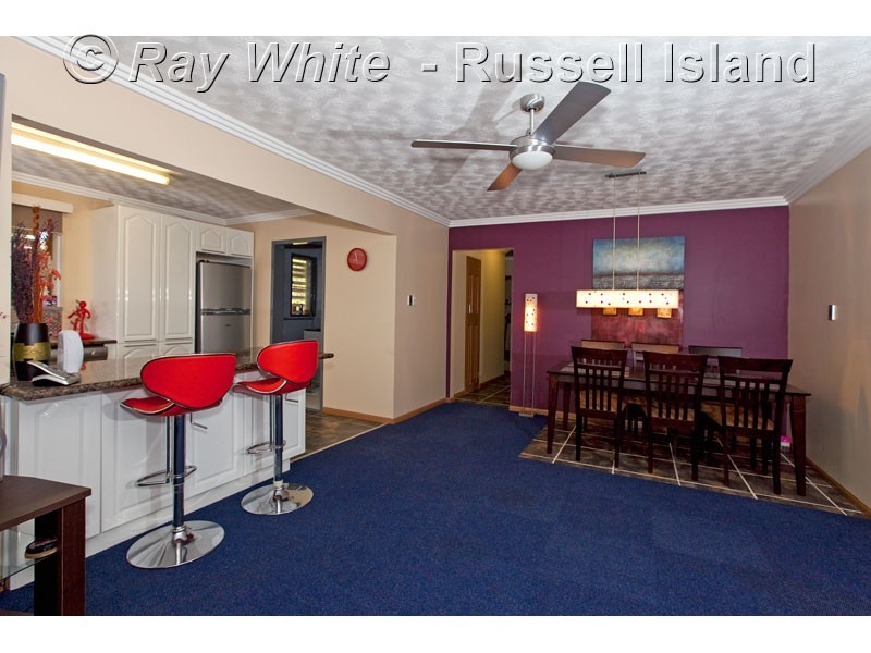 4 Woomera Street, Russell Island QLD 4184
