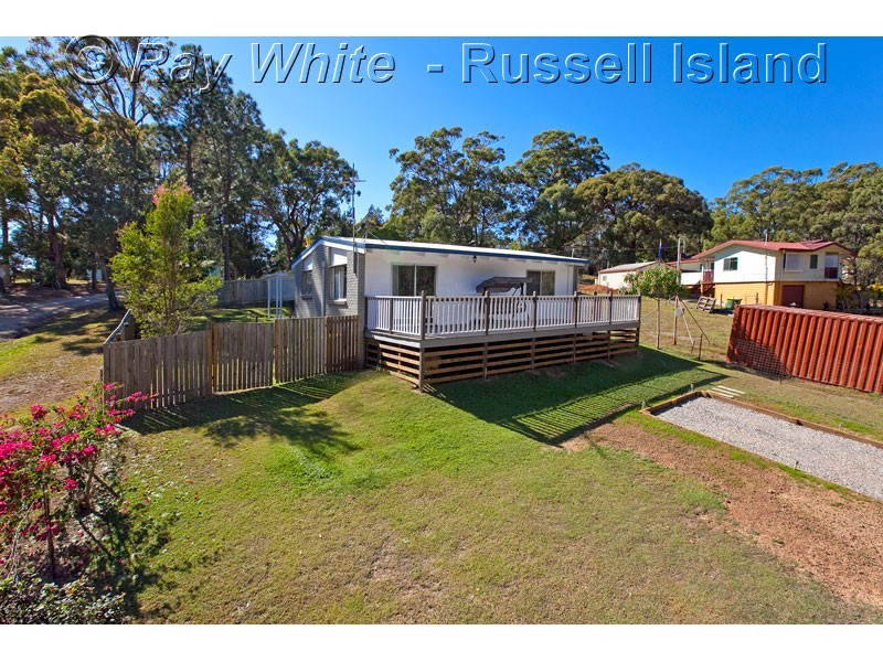 25 Borrows Street, Russell Island QLD 4184