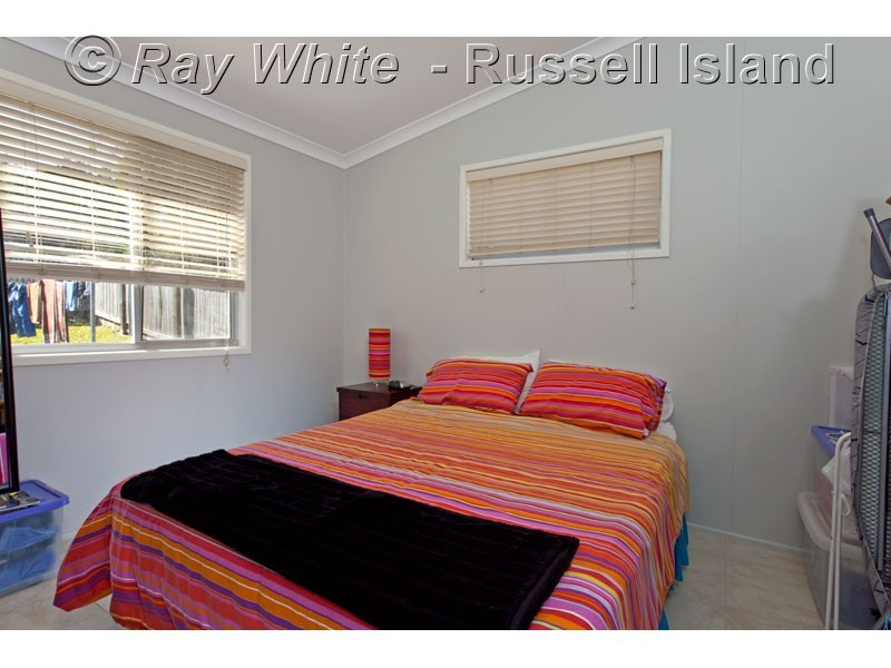 25 Borrows Street, Russell Island QLD 4184
