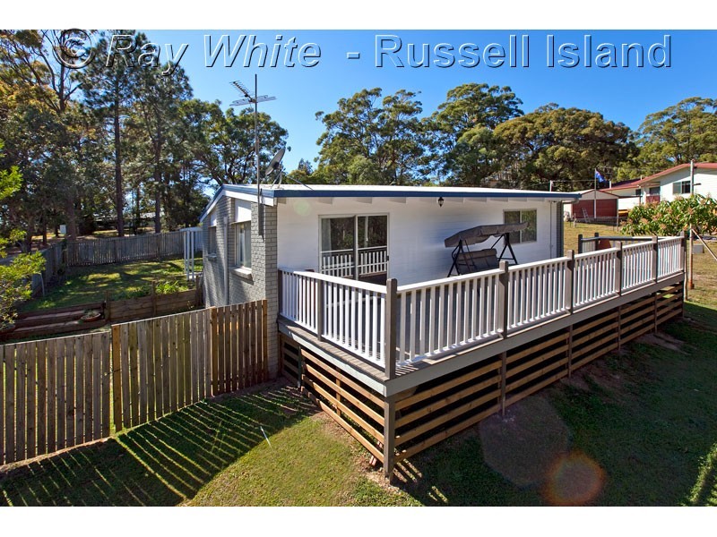 25 Borrows Street, Russell Island QLD 4184