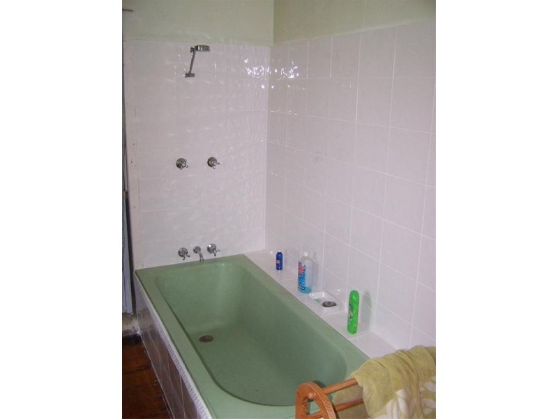 18 Yara Street, Russell Island QLD 4184