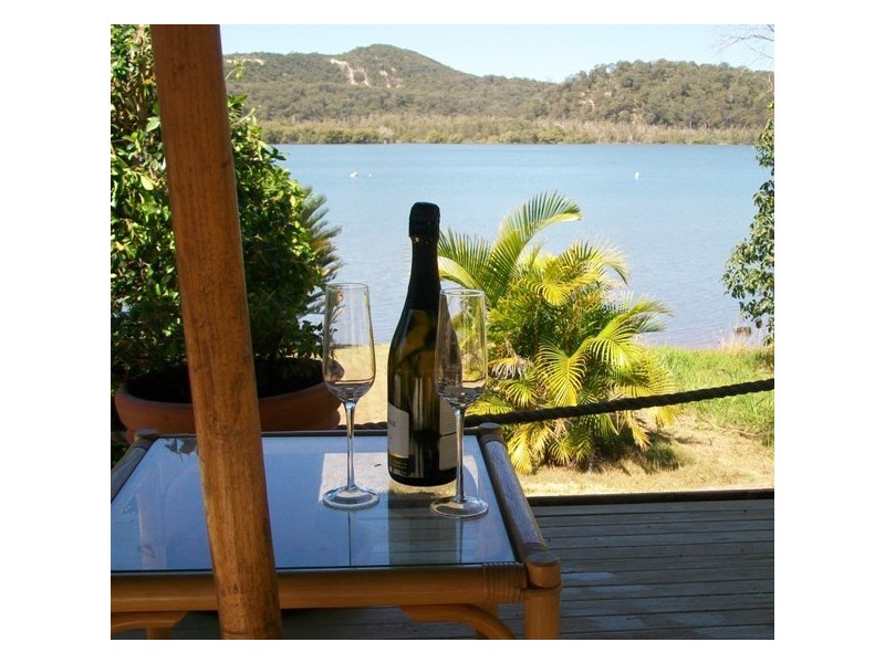 101 Wahine Drive, Russell Island QLD 4184
