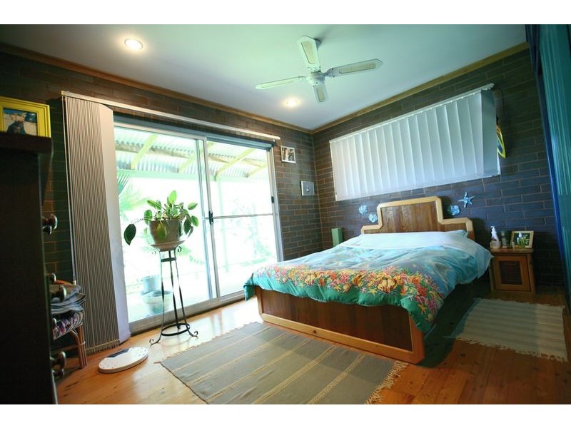 48 Cavendish St, Russell Island QLD 4184