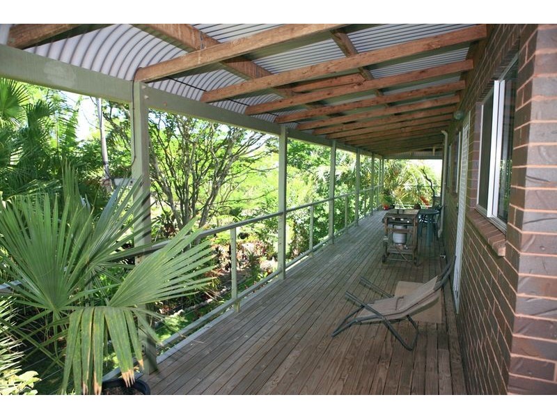 48 Cavendish St, Russell Island QLD 4184