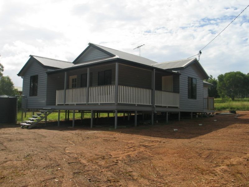 11 Waratah Street, Russell Island QLD 4184