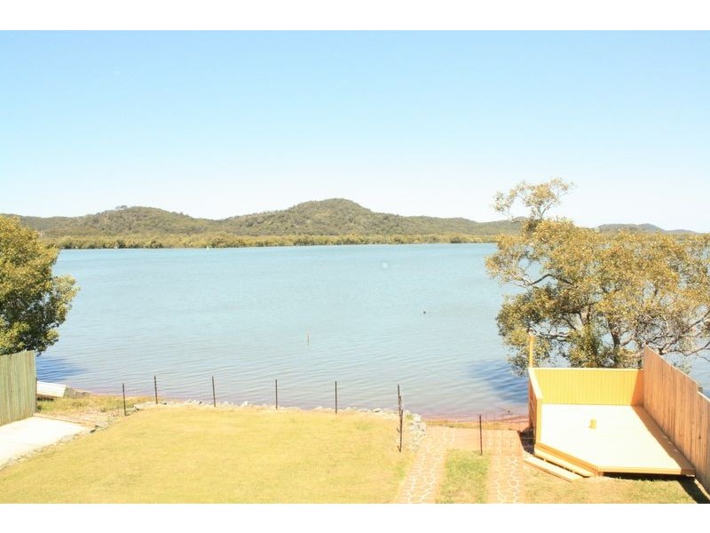 28 Oasis Drive, Russell Island QLD 4184