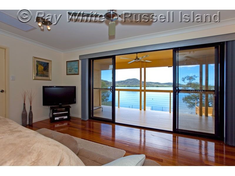 28 Oasis Drive, Russell Island QLD 4184