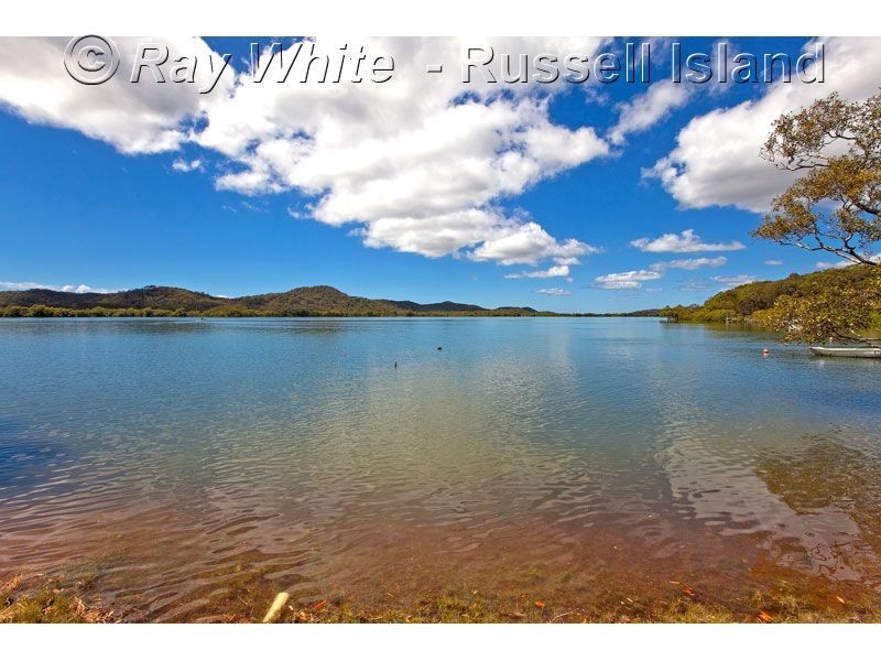 28 Oasis Drive, Russell Island QLD 4184
