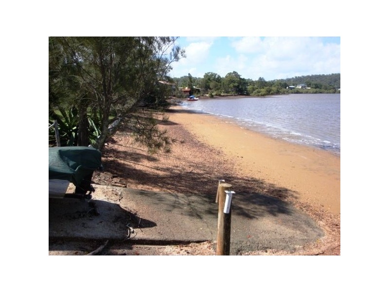86 Canaipa Point Drive, Russell Island QLD 4184