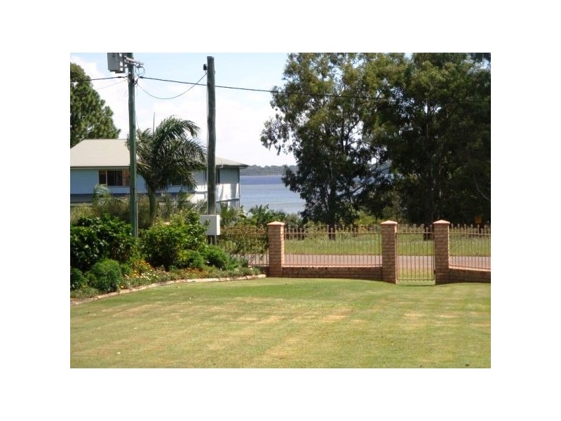 86 Canaipa Point Drive, Russell Island QLD 4184