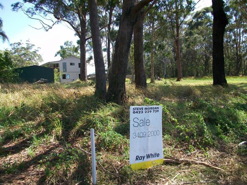 8 Skiff Street, Russell Island QLD 4184