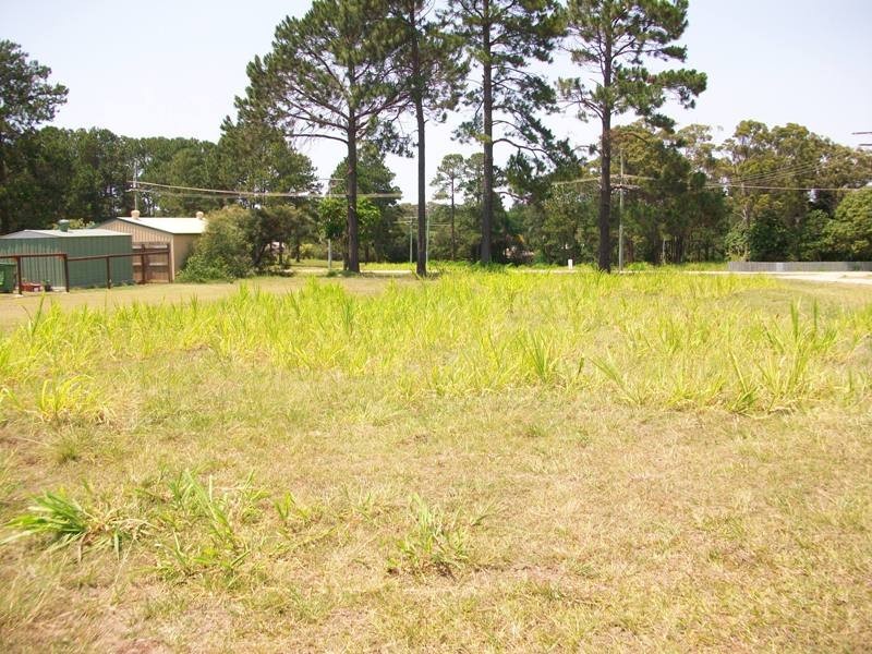 2 Grevillea St, Russell Island QLD 4184