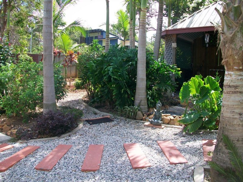 8 Mawarra Street, Macleay Island QLD 4184