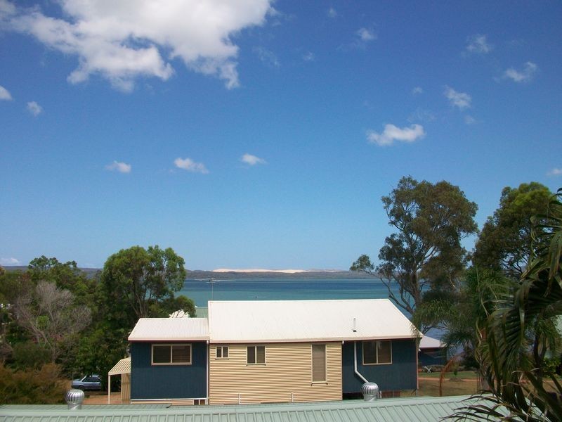 8 Mawarra Street, Macleay Island QLD 4184