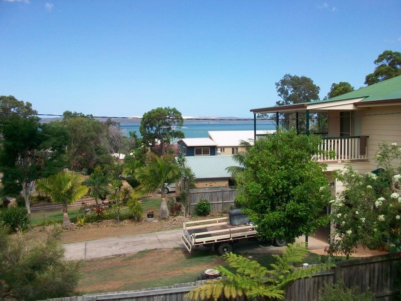 8 Mawarra Street, Macleay Island QLD 4184