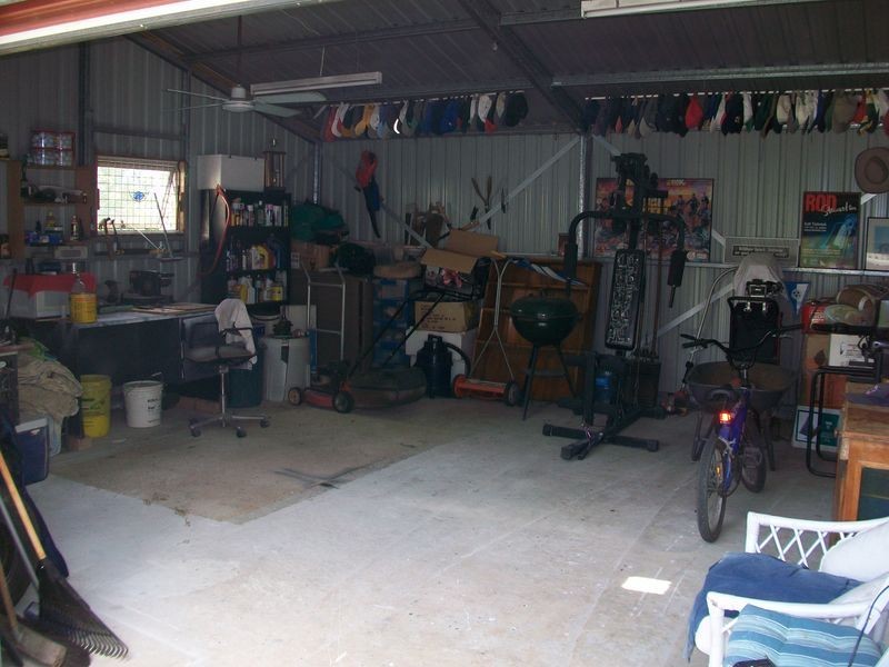 8 Mawarra Street, Macleay Island QLD 4184