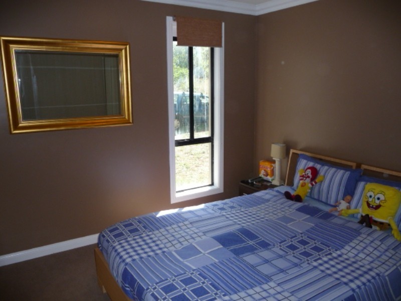 27 Allamanda Ave, Russell Island QLD 4184