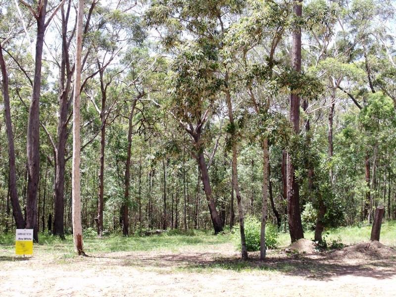 23 Azalea St, Russell Island QLD 4184