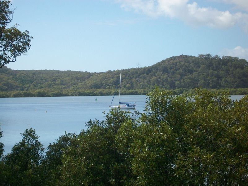 136 Canaipa Point Drive, Russell Island QLD 4184