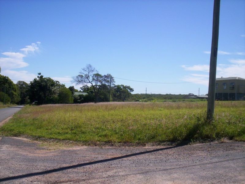 12 Waratah Street, Russell Island QLD 4184