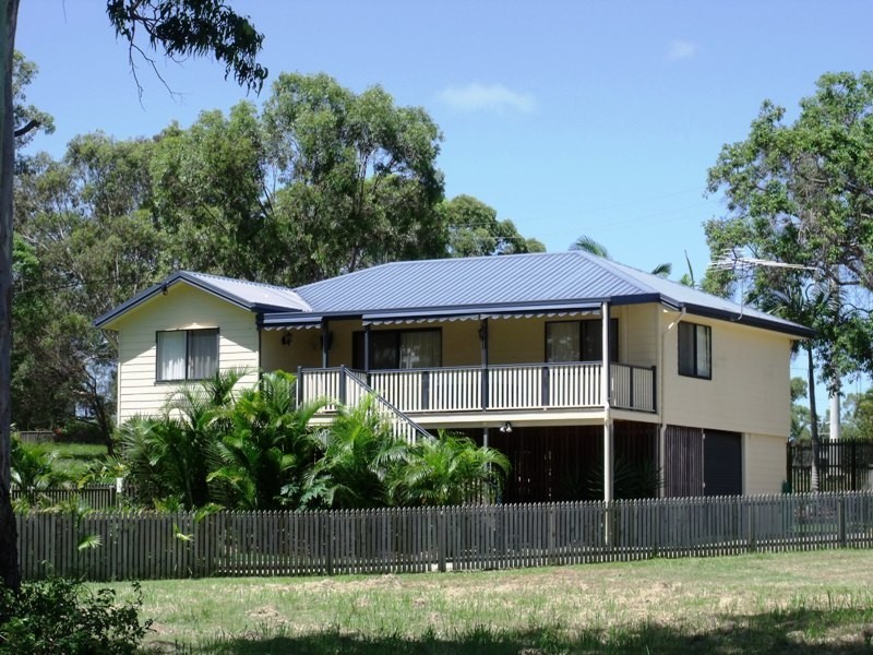 4 Tennyson Court, Russell Island QLD 4184