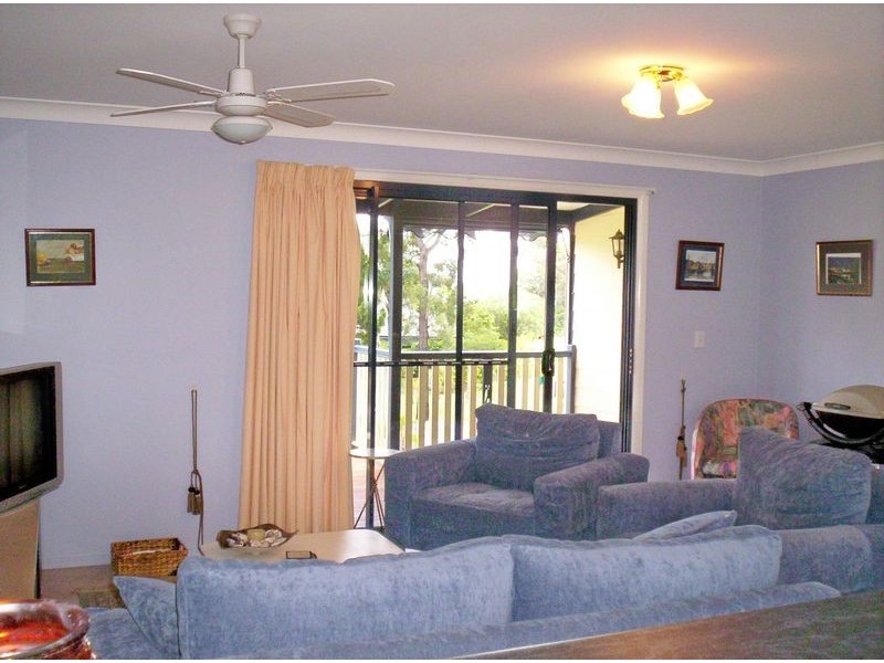 4 Tennyson Court, Russell Island QLD 4184