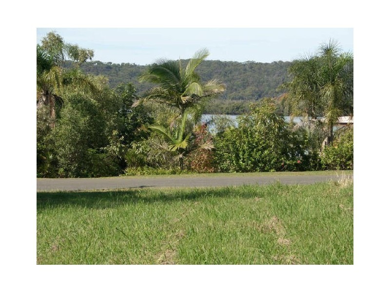 43 Canaipa point Drive, Russell Island QLD 4184