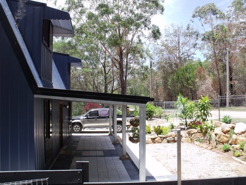 25 Diamond St, Russell Island QLD 4184