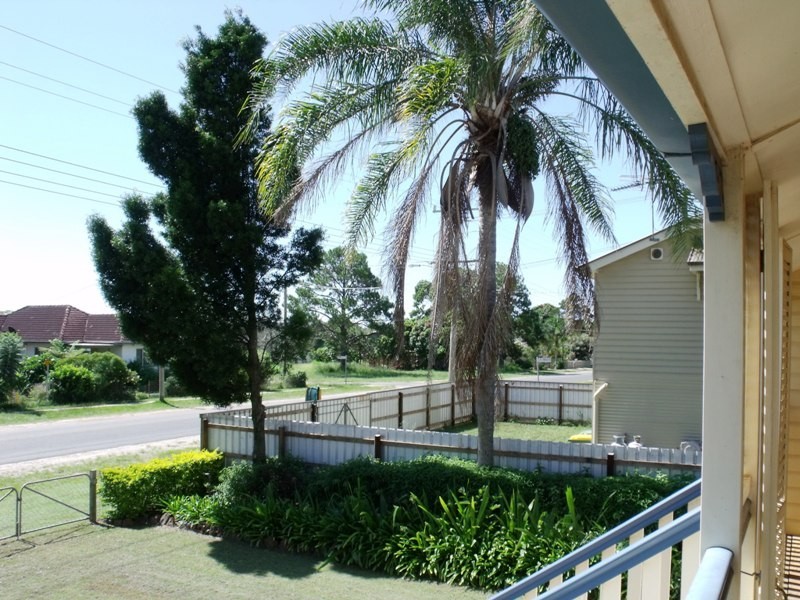 1 High Street, Russell Island QLD 4184