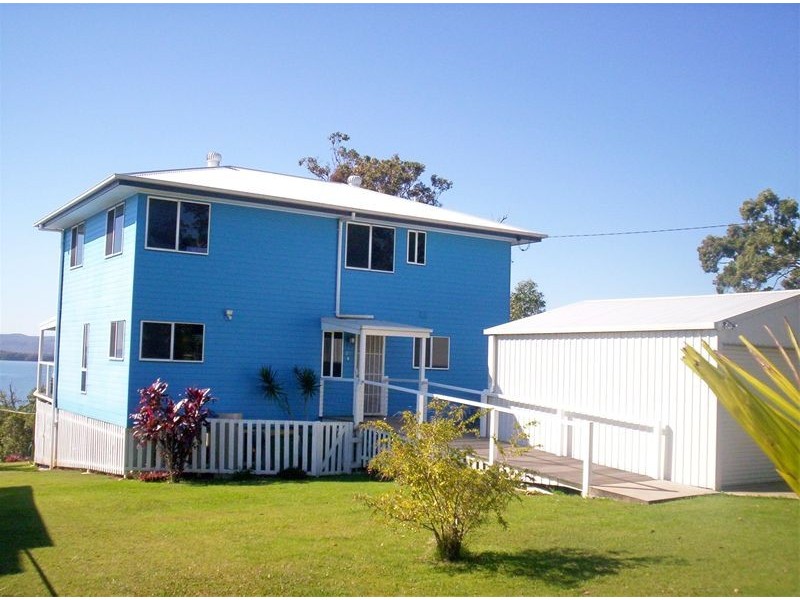 27 Bay Drive, Russell Island QLD 4184