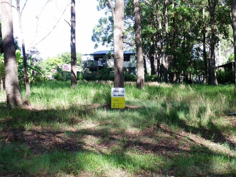 13 Jiwali St, Russell Island QLD 4184