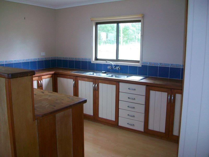 128 Canaipa Pt Dr, Russell Island QLD 4184