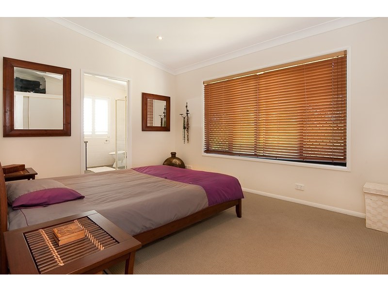 91 Highland Ridge Rd, Russell Island QLD 4184