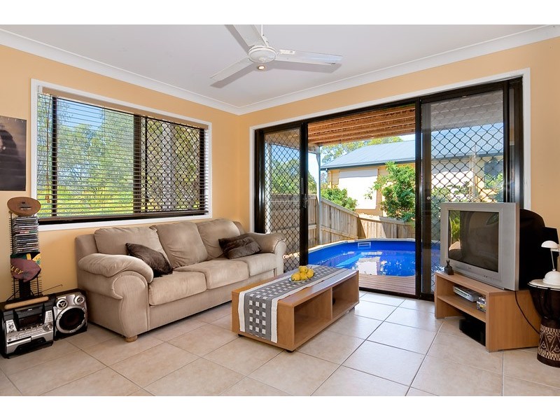 91 Highland Ridge Rd, Russell Island QLD 4184