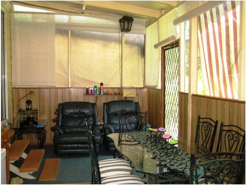 22 Bilbungra St, Russell Island QLD 4184