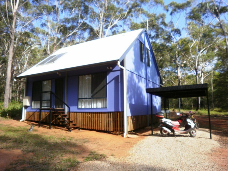 6 Sunhaven Rd, Russell Island QLD 4184