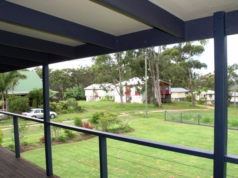 24 Banksia St, Russell Island QLD 4184