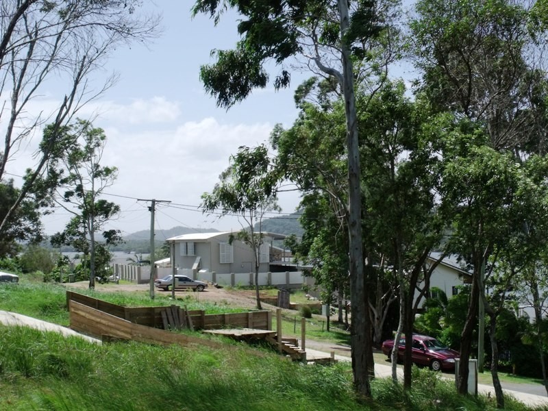 72 Wahine Dr, Russell Island QLD 4184