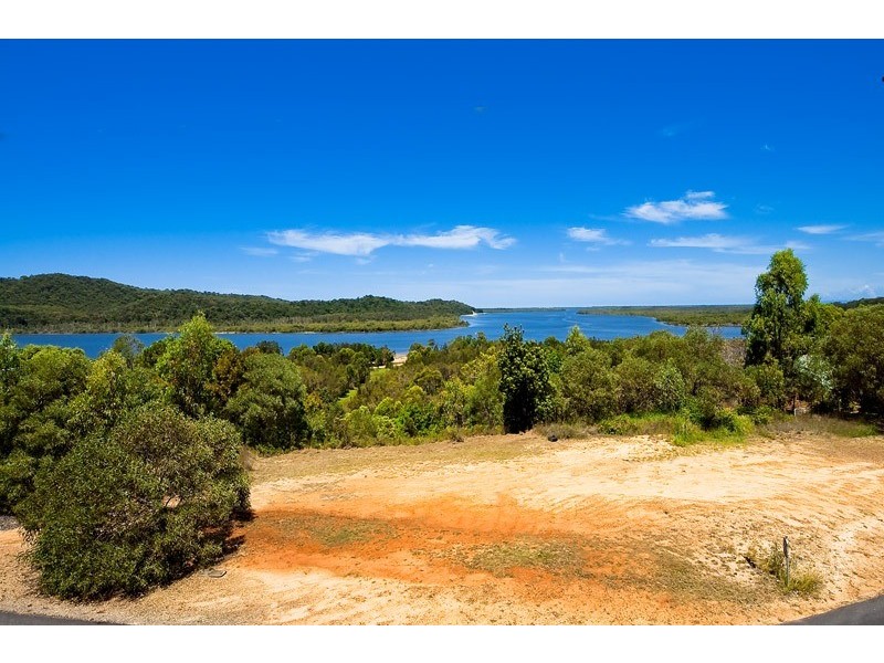 36 Crescent Dr, Russell Island QLD 4184