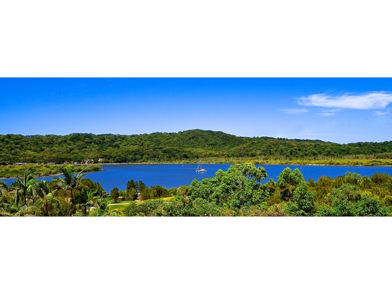 36 Crescent Dr, Russell Island QLD 4184