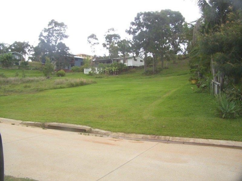 96 Wahine Drive, Russell Island QLD 4184