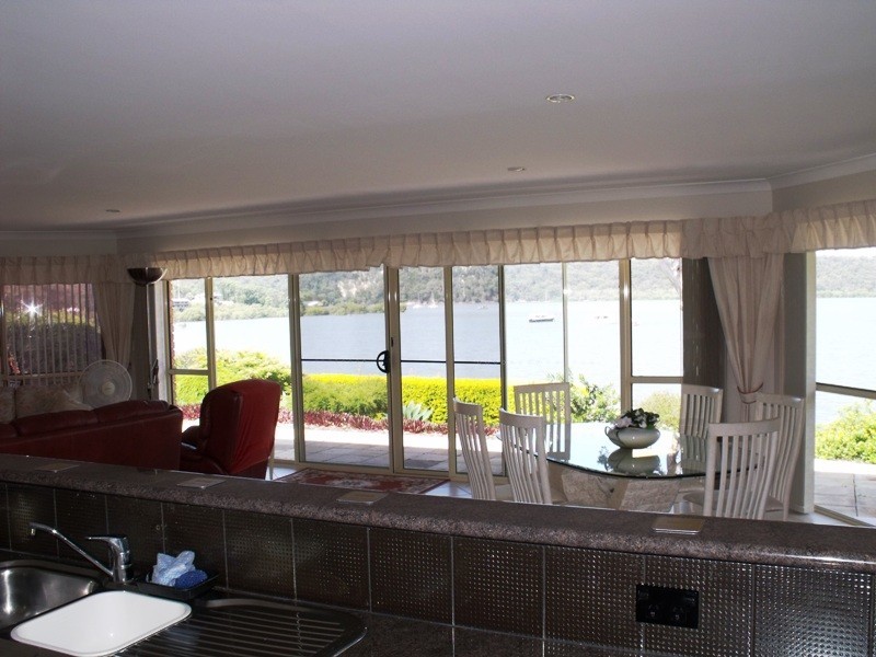 86 Canaipa Point Dr, Russell Island QLD 4184