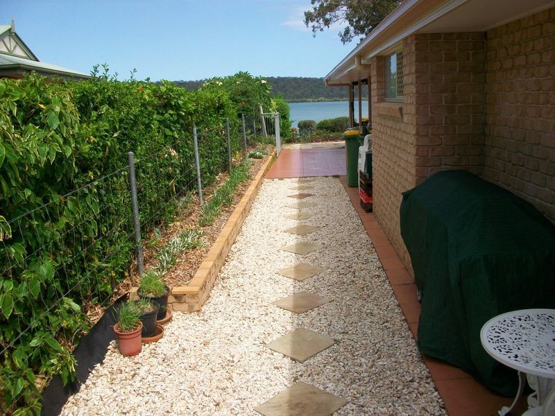 86 Canaipa Point Dr, Russell Island QLD 4184